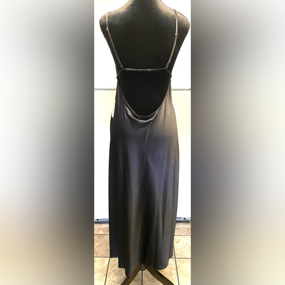 Sliky Solid Night Dress Vocation Spaghetti Strap Sleep Dress Women's Sleepwear - Picture 4 of 4